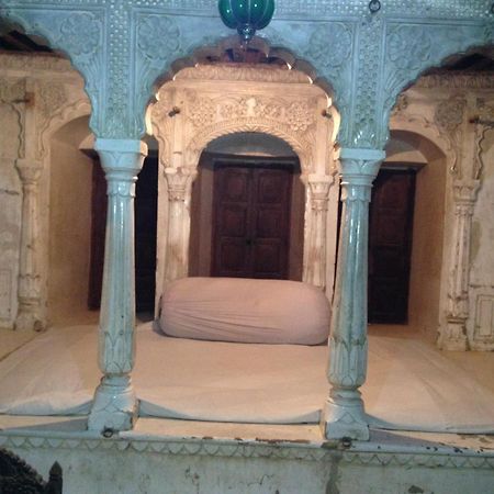 מלון Ramgarh Shekhawati Narayan Niwas Castle חדר תמונה