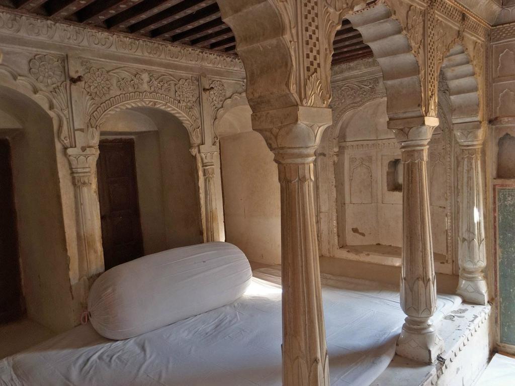 מלון Ramgarh Shekhawati Narayan Niwas Castle חדר תמונה