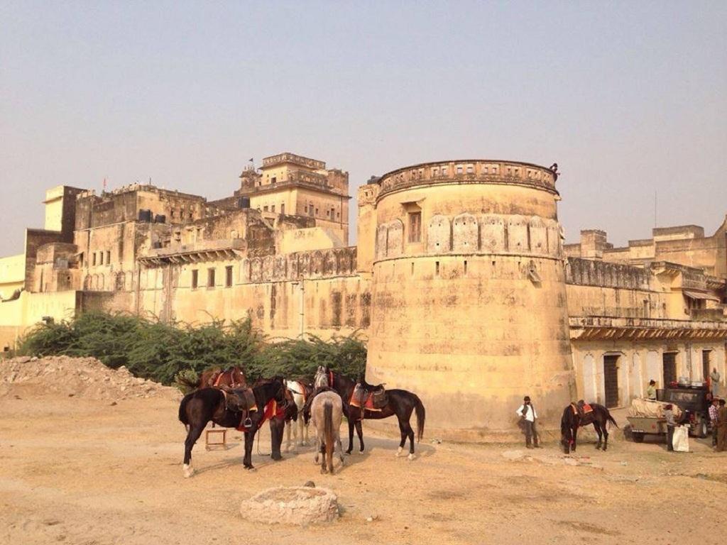 מלון Ramgarh Shekhawati Narayan Niwas Castle מראה חיצוני תמונה