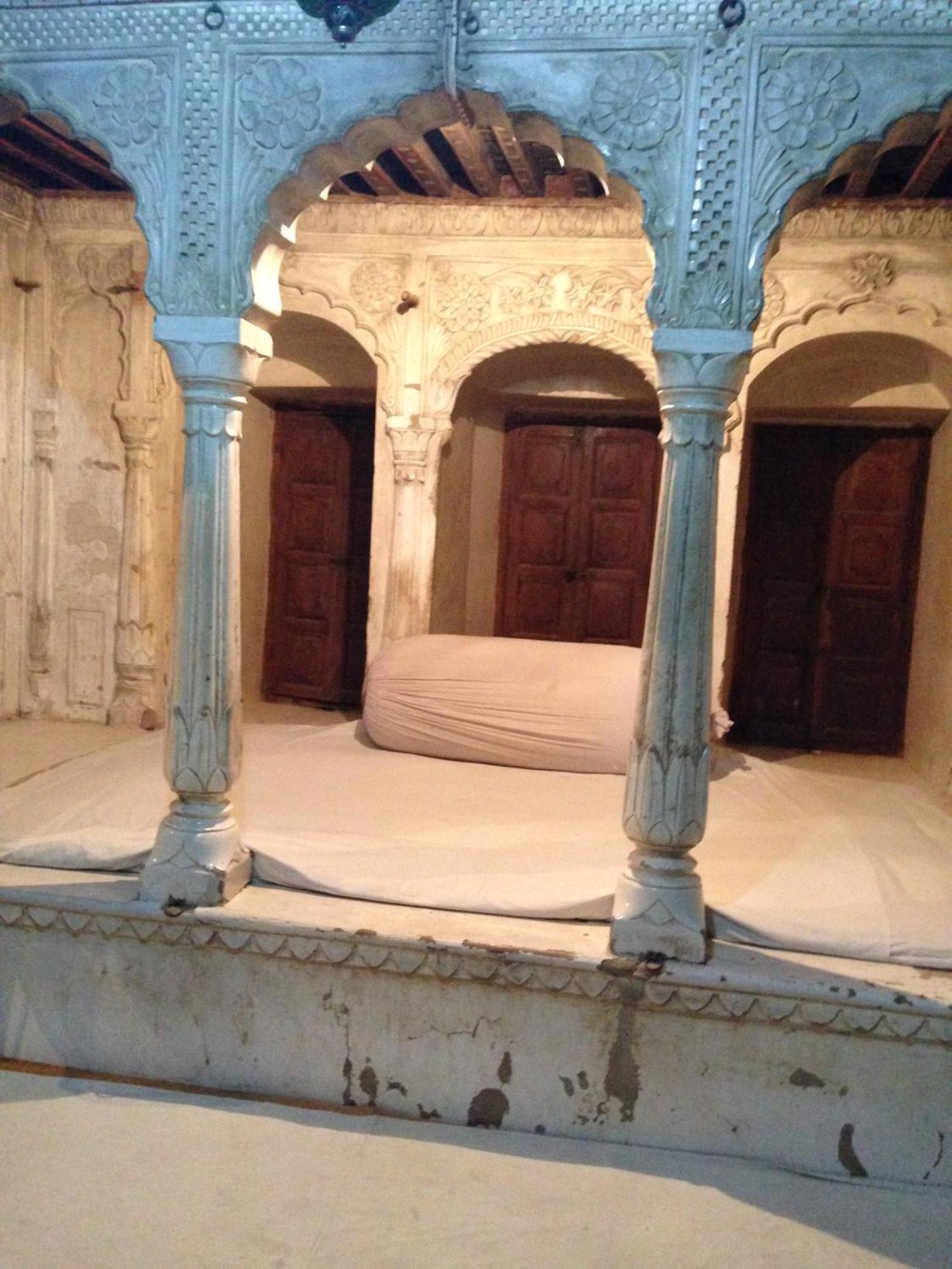 מלון Ramgarh Shekhawati Narayan Niwas Castle חדר תמונה