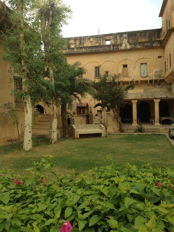 מלון Ramgarh Shekhawati Narayan Niwas Castle מראה חיצוני תמונה